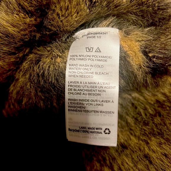 Beautiful soft & warm sweater - Picture 2 of 3